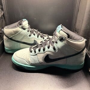 Nike SB Dunk High "Sea Crystal" size 10, great condition